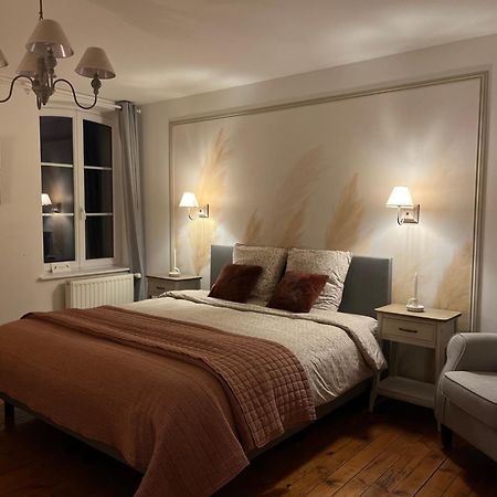 Le Clos Du Bas Courtil Guesthouse B&B Omaha Beach Osmanville Exterior photo
